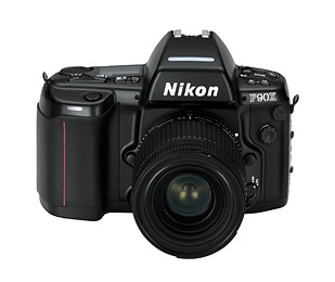 Nikon F90X AF Spiegelreflexkamera